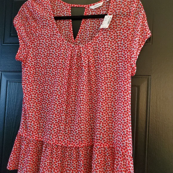 Summer top - Picture 1 of 2